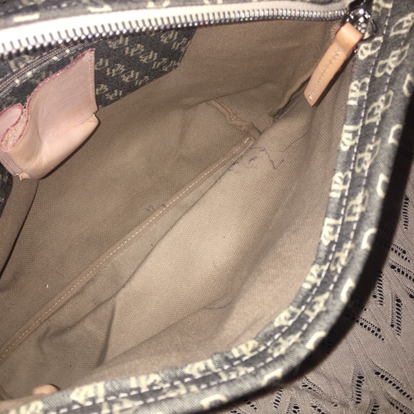 Dooney & bourke - Picture 3 of 4